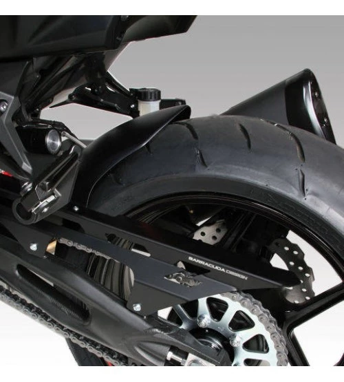 Parafango Posteriore Barracuda KN107 In Abs Nero Opaco E Copricatena In Alluminio Nero Per Kawasaki 1 Parafango Posteriore Barracuda KN107 In Abs Nero Opaco E Copricatena In Alluminio Nero Per Kawasaki