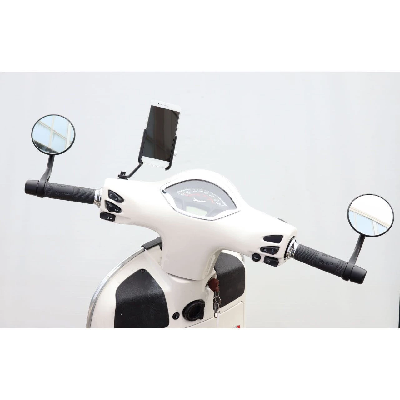 Porta Smartphone Universale FAR 7745 Nero 4 Porta Smartphone Universale FAR 7745 Nero - immagine 4