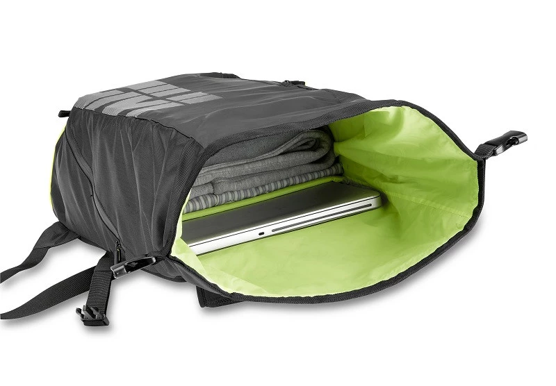 Zaino Moto Givi EA148 Waterproof 20lt Nero 2 Zaino Moto Givi EA148 Waterproof 20lt Nero - immagine 2